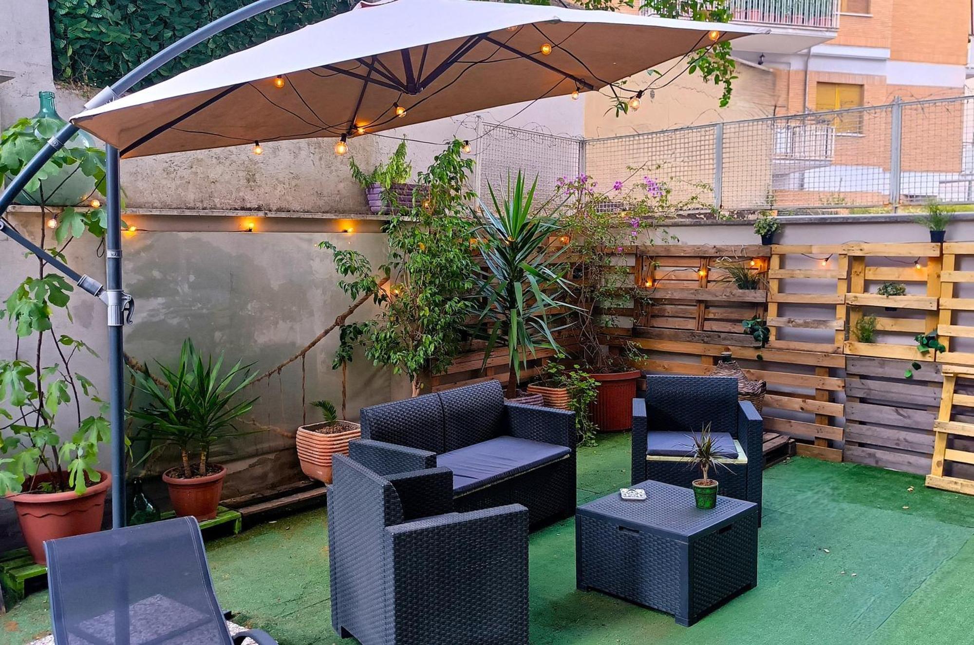 Lanzies Guesthouse — Photos 1